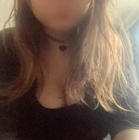 Alina, 28