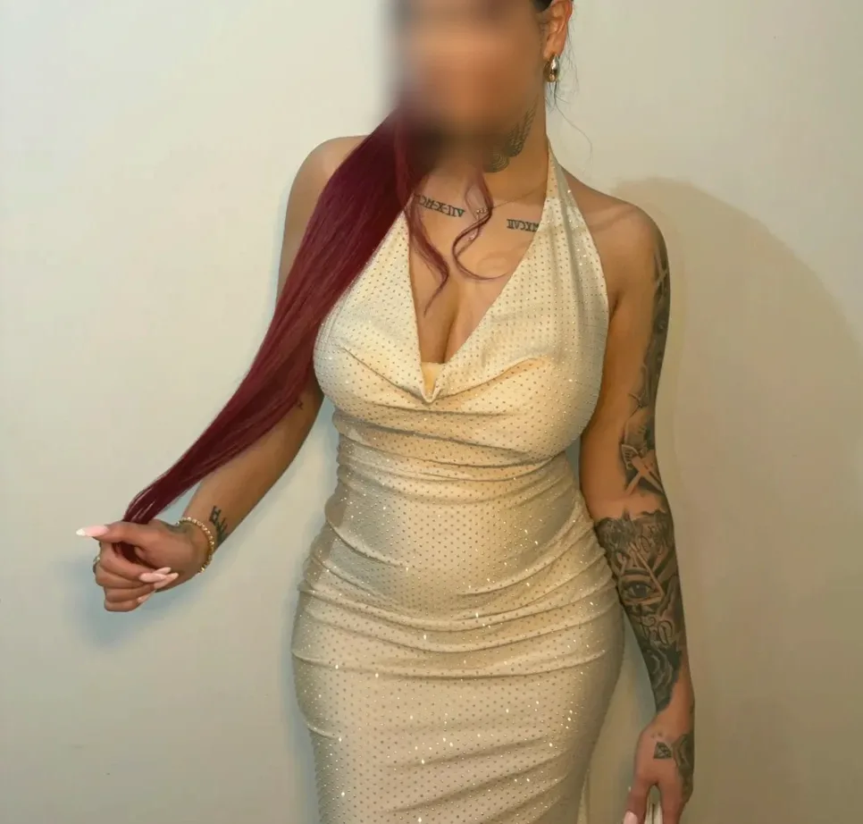 Amanda, 22