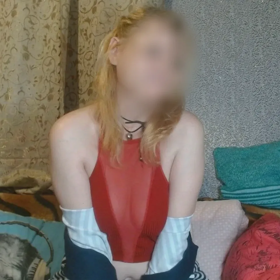 Amina, 31