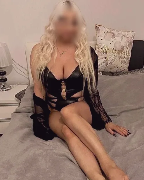 Linnéa, 23