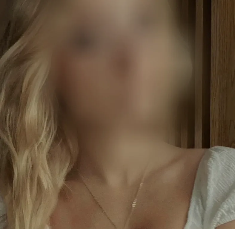 Saara, 19