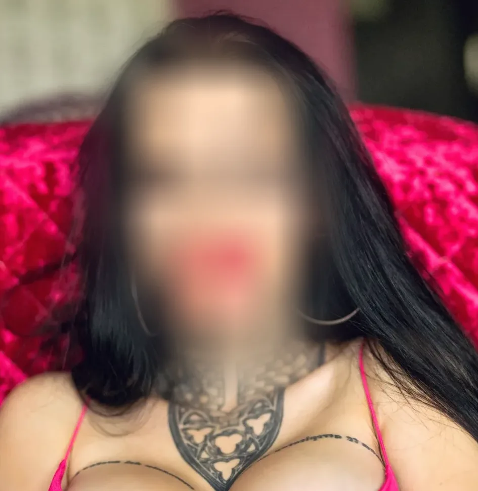 Veera, 35